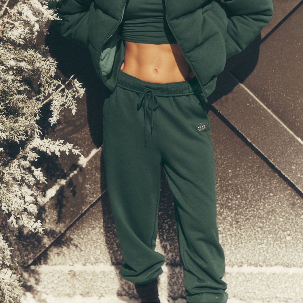 ALO Yoga Clover green Joggers